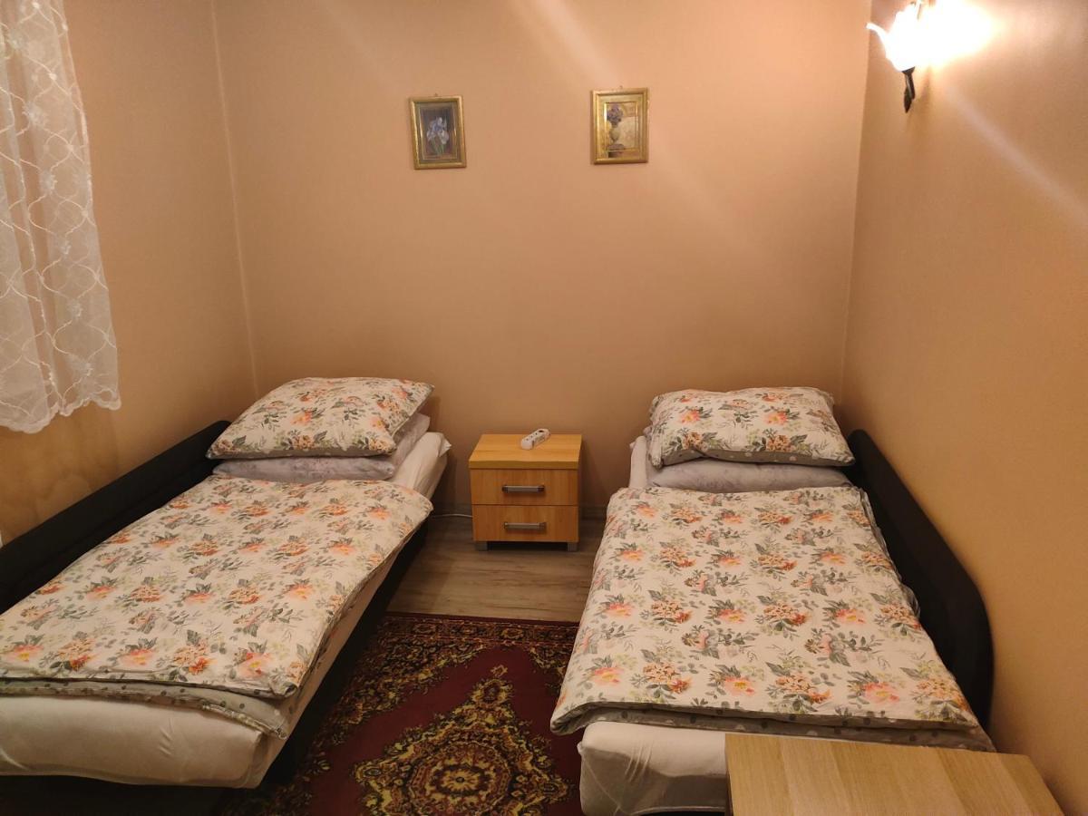 Noclegi Nowogrodziec Buitenkant foto